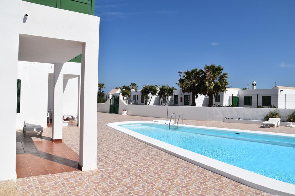 Alhambra Apartamentos Тиас Экстерьер фото